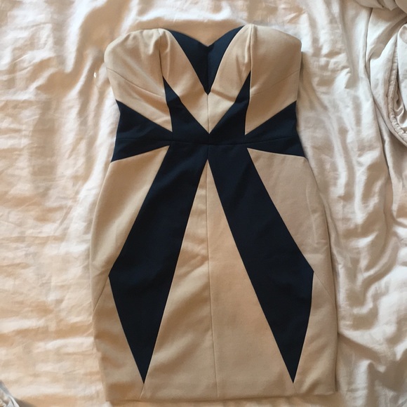 House of CB Strapless ColorBlock Mini Dress - Picture 2 of 6